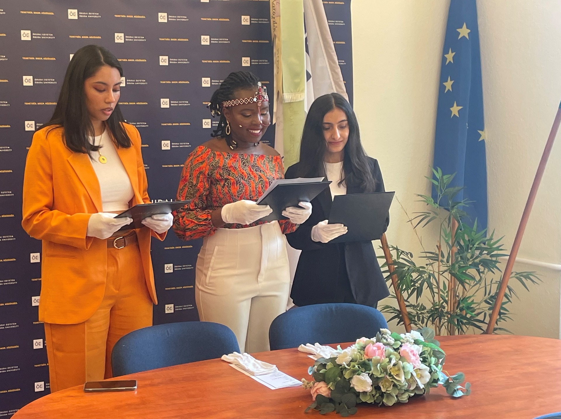 Stipendium Hungaricum ösztöndíjas hallgatók diplomaosztó ünnepsége az Óbudai Egyetem Rejtő Karán